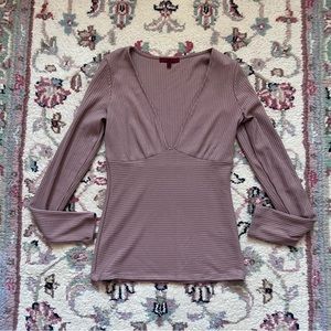 fitted ribbed mauve v-neck long sleeve red by bke